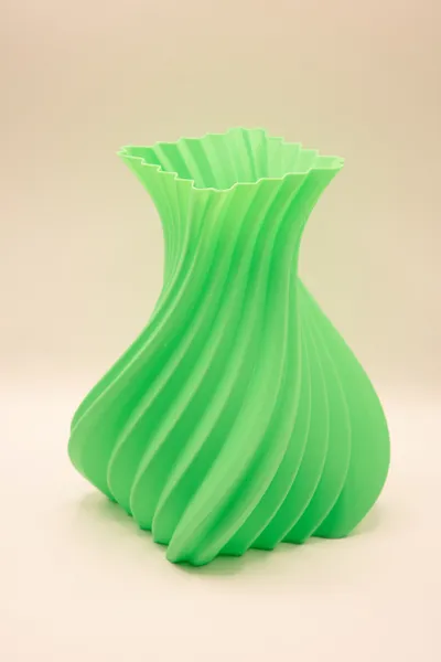 gallery_alt_2_vase_green